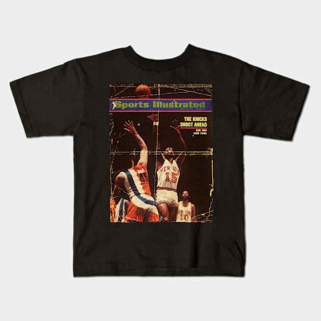 COVER SPORT - SPORT ILLUSTRATED - THE KNICKS SHOOT AHEAD Kids T-Shirt by FALORI